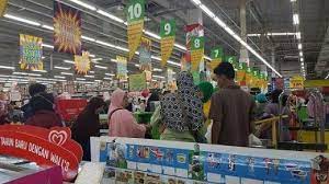Kabar mengejutkan datang dari giant yang kita kenal sebagai salah satu supermarket ternama di indonesia. Goriau Ini Dugaan Penyebab Supermaket Giant Bakal Ditutup Hingga Menggelar Diskon Besar Besaran