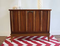 Mid Century Lane Record Cabinet Vintage Modern 275 00 Via Etsy Record Cabinet Mid Century Selling Furniture