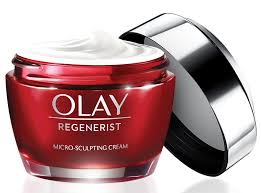 Review | Allure Editors Share Their Favorite Olay Moisturizers | Allure