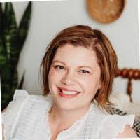 Krista Hammer's Instagram, Twitter & Facebook