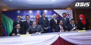 Everworks solutions (m) sdn bhd. Ismail Sabri On Twitter Menyaksikan Tandatangan Perjanjian Pengambilalihan Diversatech M Sdn Bhd Oleh Felcraberhad Inilahpeluangku Https T Co Xqpwxuioa9