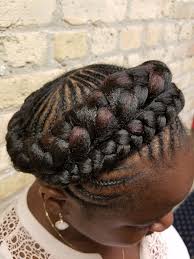 Chicago Natural Hair Salon Www Glo Onnaturalhair Com To Bookonline 773 910 3035 Cornrows Cornrowschicag Natural Hair Salons Natural Hair Stylists Halo Braids