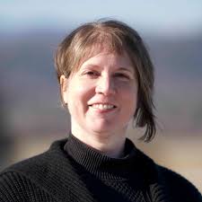 Anna Easterling's Instagram, Twitter & Facebook