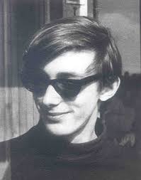 Looking for any old friends from Spalding or Wall Hall/Balls Park college.