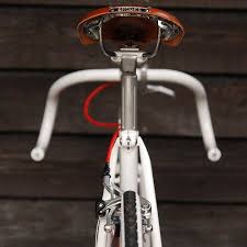 Pin Von Alexandra Wrega Rib Hull Auf Bikes Blokes Hollandisches Fahrrad Fixie Fahrrad Fahrrad Stil