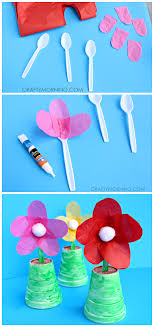 Make Some Spoon Flowers For A Mother S Day Gift It S A Cute And Easy Kids Craft Craftymorning Com Mothers Day Crafts Crafts For Kids Easy Crafts For Kids