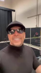 Donnie Wahlberg's Right Stuff Experience at Park MGM