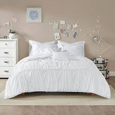 Buy twin xl duvet covers at macys.com! Intelligent Design Benny Twin Twin Xl Duvet Cover Set In White Bed Bath Beyond