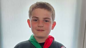 Boy, 10, celebrates achieving all 57 Cubs badges