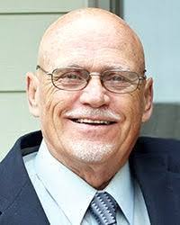 Twila Decker's Instagram, Twitter & Facebook