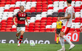 Colorado vai a campo tentando se afastar da zona de rebaixamento da competição. Filipe Luis Curte Publicacao De Rodinei Em Reclamacao Contra Arbitragam De Flamengo X Internacional Flamengo Coluna Do Fla