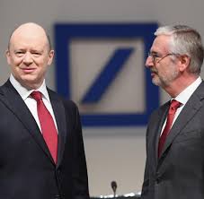 Mit ihrem besten quartal seit sieben jahren hat die deutsche bank den grundstein für den angestrebten gewinn im gesamtjahr 2021 gelegt. Deutsche Bank Aktionare Lehnen Neues Vergutungssystem Ab Welt