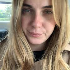 Доброго вечора Підкажіть платну парковку у Варшаві,де можна залишити машину  на 2-3 місяці