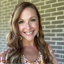 Connie Rushing's Instagram, Twitter & Facebook