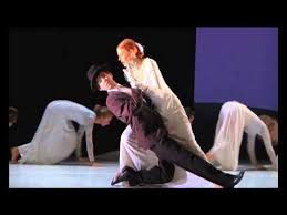 La Derniere Creation De Philippe Genty Et Mary Underwood Une Production De La Maison De La Culture De Nevers En Partenariat Avec Le Oublie Moi Nevers Philippe