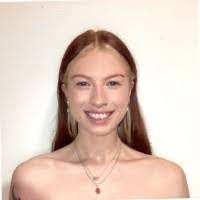 Lana Whiting's Instagram, Twitter & Facebook