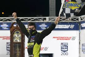 Thrilling start to the round of 8! Nascar Truck Series Final Four Decided At Martinsville