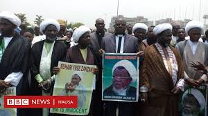 The protesters called for the freedom of sheikh zakzaky who is in serious health while detention. Yan Shi A Na Kara Matsa Wa Gwamnati Kan Zakzaky Bbc News Hausa