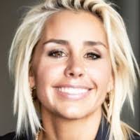 Nicole Redinger's Instagram, Twitter & Facebook