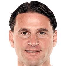 Gerardo seoane, antrenorul cu care young boys berna a cucerit titlul în elveţia şi cu care a participat în grupa a a ligii europa, alături de cfr cluj, a fost numit la conducerea tehnică a formaţiei germane bayer leverkusen, informează lequipe.fr. Gerardo Seoane Fm 2020 Profile Reviews