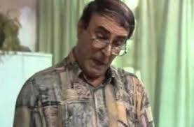 الاستاذ مُفيد عرفتوه؟؟؟؟ ابراهيم ياخور والد الممثل باسم ياخور🤩 هو إعلامي  سوري وعمل مذيعاً ومقدماً للبرامج في التلفزيون السوري بين 1986 و2003.