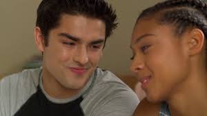 The first season, consisting of ten episodes, was released on netflix on march 16, 2018. Cesar Talks To Monse Before She Leaves On My Block Season 3 720p60 Youtube