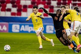 Mai mult, fotbalistul de la parma are un tatuaj cu fratele său pe o mână. Interviu EmoÈ›ionant Al Lui Marius Marin CÄƒpitanul NaÈ›ionalei De Tineret NedreptÄƒÈ›ile M Au AmbiÈ›ionat SÄƒ Mi Implinesc Obiectivele