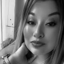 Julia Cedillo's Instagram, Twitter & Facebook