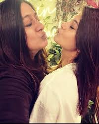 Kavita Ghai's Instagram, Twitter & Facebook