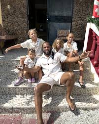 Happy birthday to my bro Dion Leslie. 🎈. Thanks for always being that ugly  friend willing to stand by my side so I can look handsome. 😀