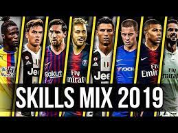 Football skills at arabvids / view our afl coaching resources including drill videos, a coaches diary and training session planner.football is the most. Ultimate Football Skills Mix 2019 Neymar Ronaldo Messi Mbappe Hazard Zaha Hd Youtube