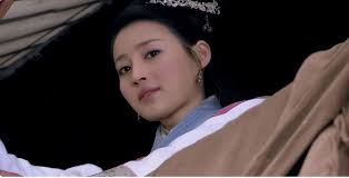 The most beautiful Pan Jinlian" Gan Tingting: From the overnight popularity  to the gradual decline, what has she experienced?