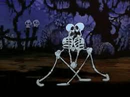 Https Encrypted Tbn0 Gstatic Com Images Q Tbn And9gctjtbeowyxtlkphaqsv2zzc07plocyqfaizyw Usqp Cau Discover & share this skeleton gif with everyone you know. 2