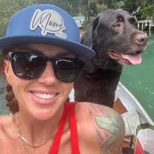 Are there any real estate opportunities for an unlicensed but experienced  professional?