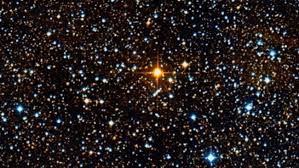 Uy scuti is a very luminous supergiant star type star. Warum Sterne In Verschiedenen Grossen Die Antwort Ist Nicht So Einfach Wie Es Scheint Allnews