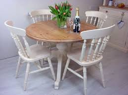 Add modern farmhouse style to your home with the. Pine Round Pedestal Table And 4 Farmhouse Chairs Painted Vintage Antique Farmhouse Furniture