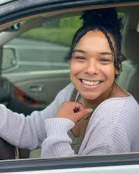 Sean Trapp's Instagram, Twitter & Facebook