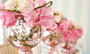 Centros de mesa con arreglos florales bonitos. Decoracion De Bodas Arreglos Florales Para Centros De Mesa
