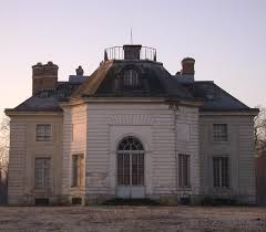 Chateau De La Muette Xvie Siecle Adresses Horaires Tarifs Maison Anglaise Ferme Francaise Chateau De La Muette