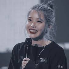 He officially debuted on 25 october 2013. Kpop Fan Life Iu In Ash Gray Hair Facebook