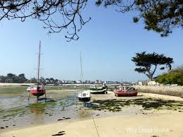 Brignogan Devant Le Castel Regis