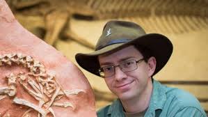 Edmonton palaeontologist helps MMA champ hunt dinos