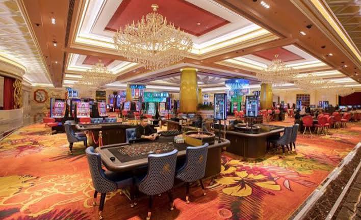 lavish-luck-casino