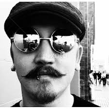 Darren Marshall's Profile