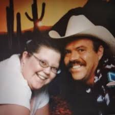 Lisa Bloomer in people