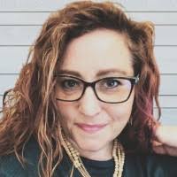 30+ "Betsy Phr" profiles