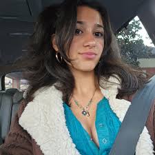 Hi everyone! I'm Sara and I'm front Tunis, Tunisia, I'm 100% committed to  Cal and I'll be majoring industrial engineering and operations research  this fall! I love volleyball (like love love), meeting