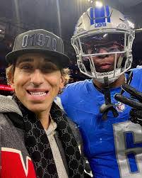 Sean Stellato's Instagram, Twitter & Facebook