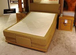 Im bett frühstücken, die letzten krimiseiten verschlingen und zum duft frischer wäsche einschlafen…ein bett ist der vielleicht schönste ort für. Betten Boxspring Hulsta Bett Hulsta Mobel Von Mobel Neust In Wirges