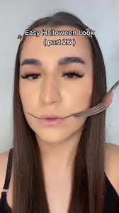 @Andreea Pletea Would you try this? #eyelinerhack #skeletonmakeup #IPSY